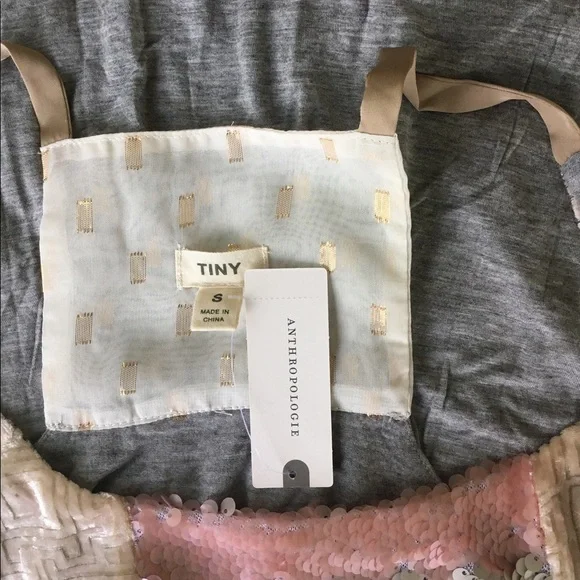 ANTHROPOLOGY Top - Picture 7 of 8